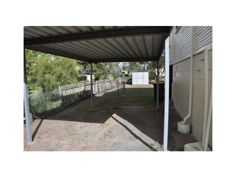 6 Holme Street, Granville QLD 4650