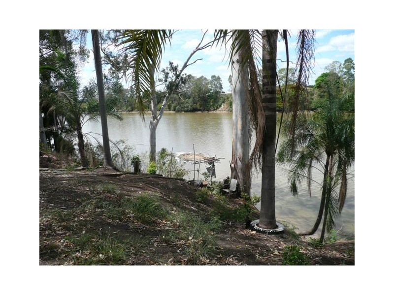 11 Puller Street, Granville QLD 4650