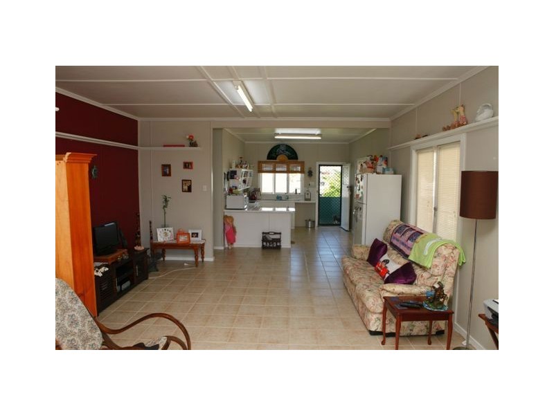 15 Frank Street, Maryborough QLD 4650