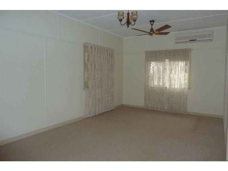 82 Frank Street, Maryborough QLD 4650