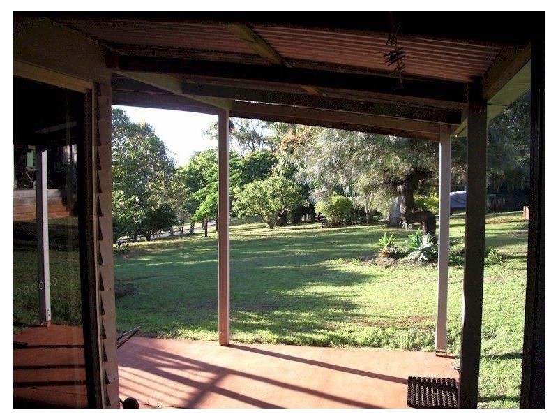 16 Queen Street, Cordalba, Childers QLD 4660