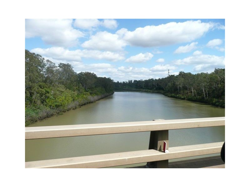 318 Eatonvale Road, Tinana QLD 4650