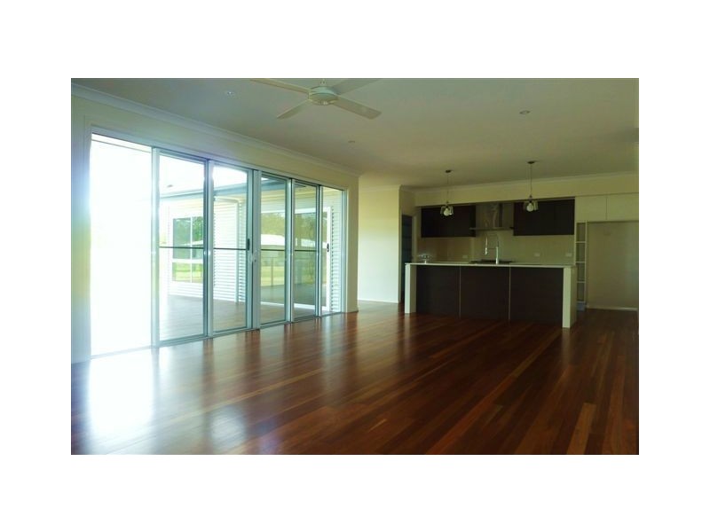 255 Iindah Road East, Tinana QLD 4650