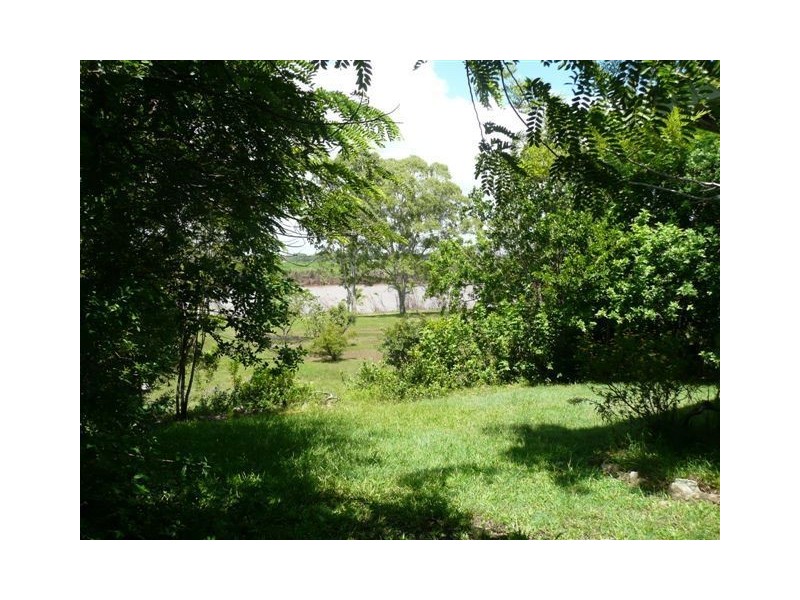 25 Errol Street, Maryborough QLD 4650