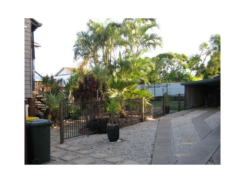 60 North Street, Maryborough QLD 4650