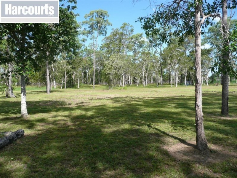 11 Lamerton Drive, Tinana QLD 4650