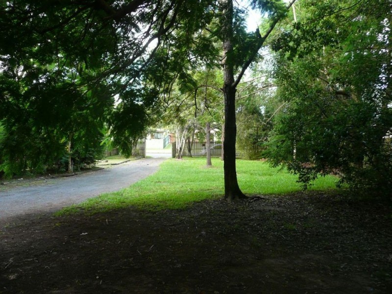 25 Puller Street, Granville QLD 4650