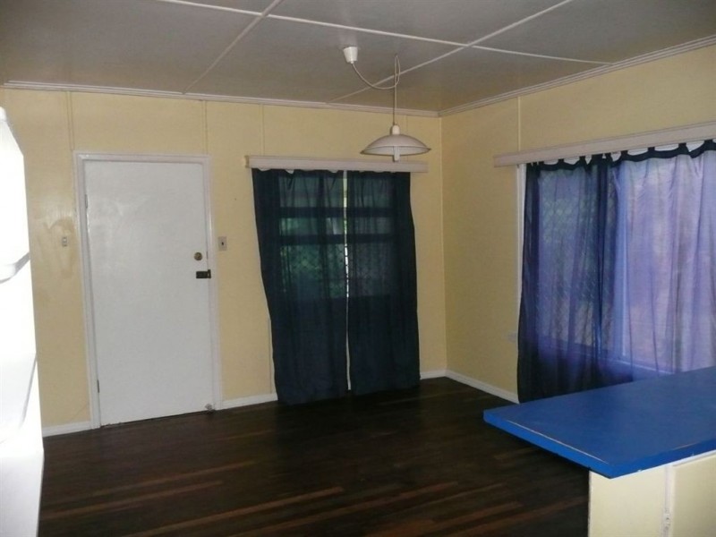 25 Puller Street, Granville QLD 4650