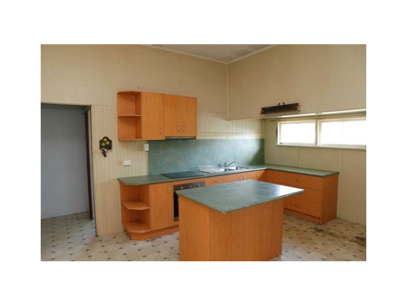 129 Banana Street, Granville QLD 4650