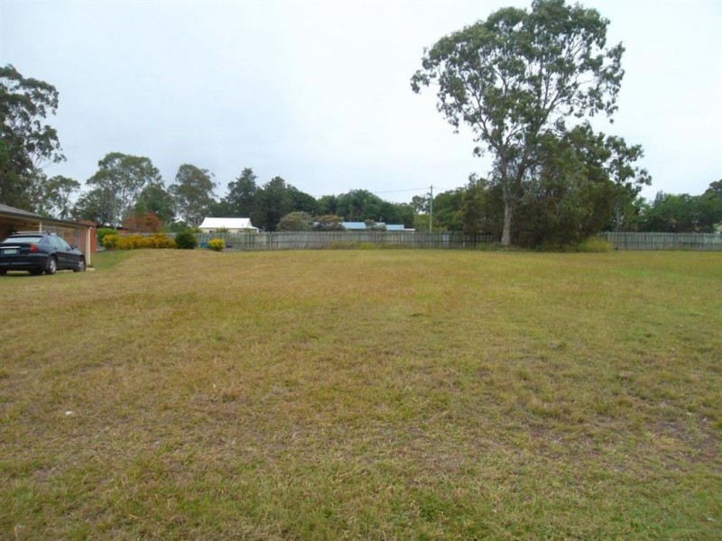 11 Josephine Drive, Tiaro QLD 4650