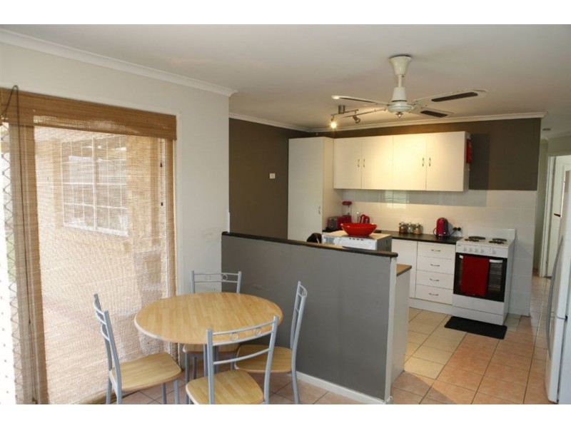 43 Brugh Street, Aldershot QLD 4650