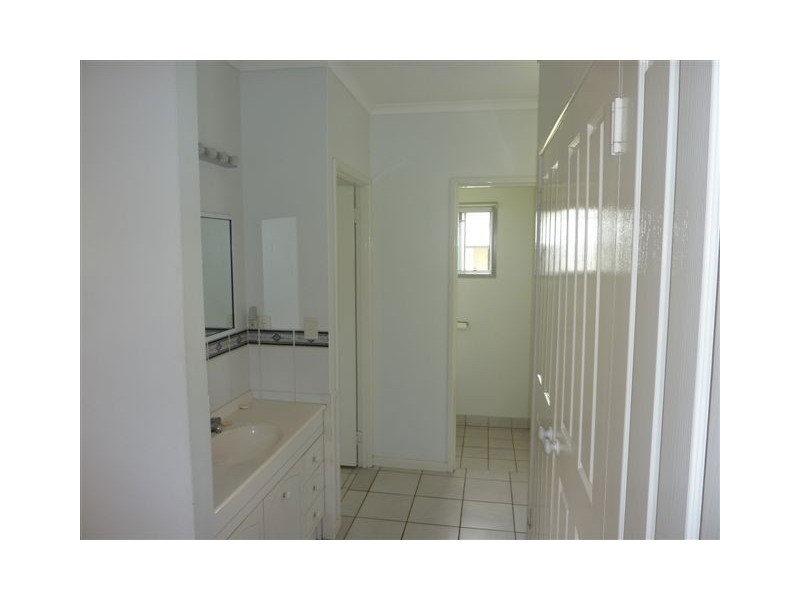 121 Odessa Street, Granville QLD 4650