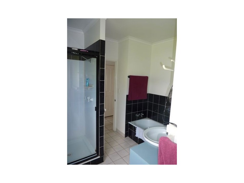 121 Odessa Street, Granville QLD 4650