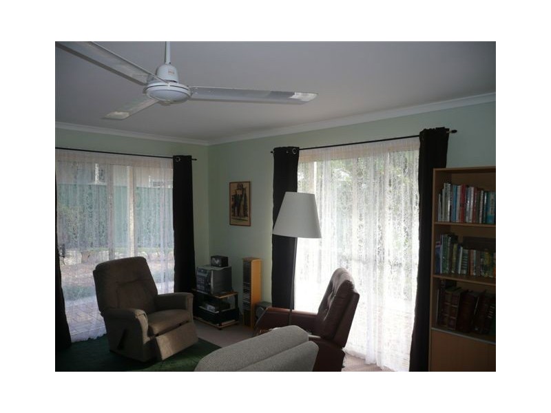 14 Jasmine Court, Tinana QLD 4650