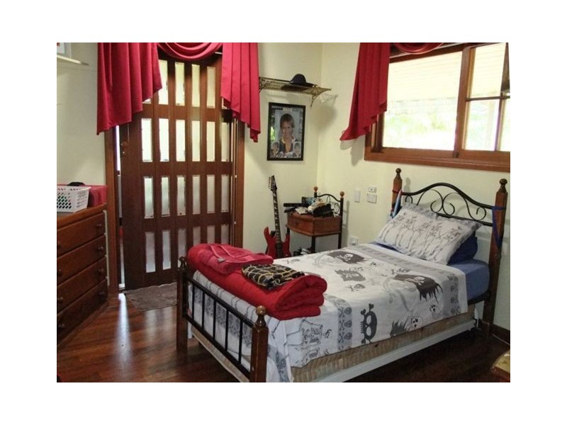 21 Sunrise Drive, Tinana QLD 4650