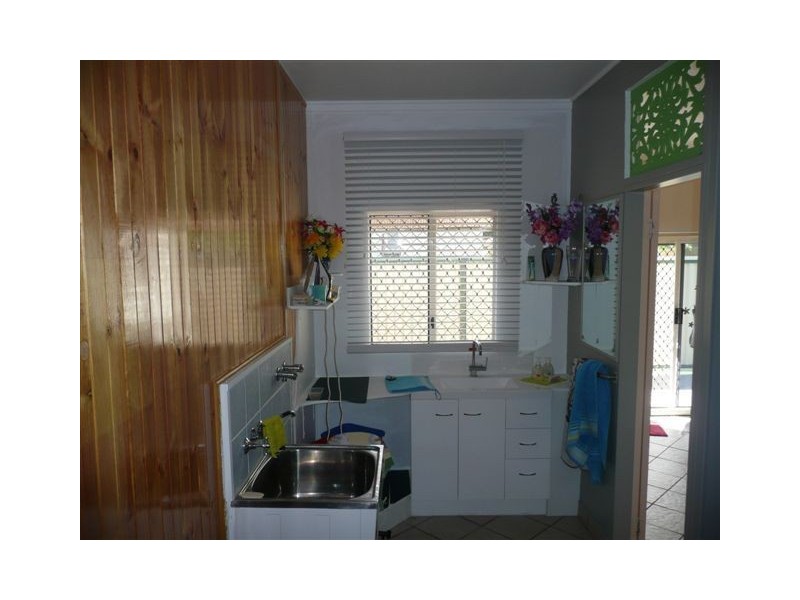 5 Fairlie Ave, Maryborough QLD 4650