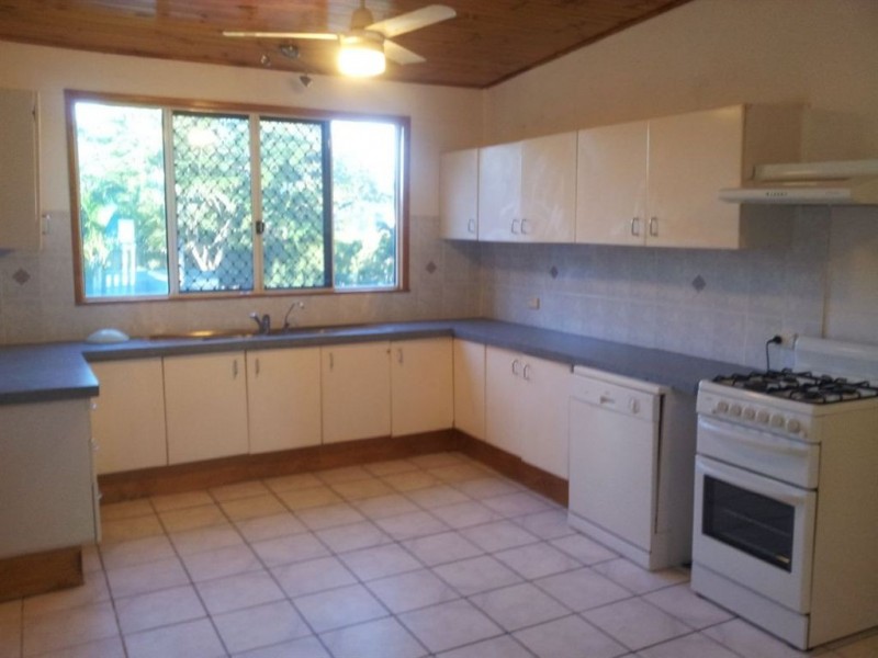 66 Dundas Street, Granville QLD 4650