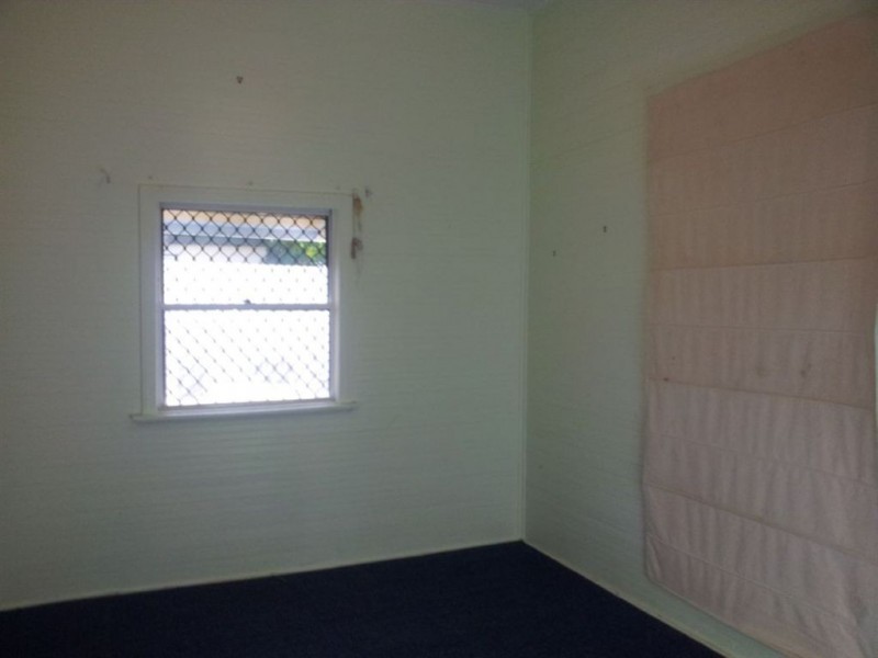 66 Dundas Street, Granville QLD 4650