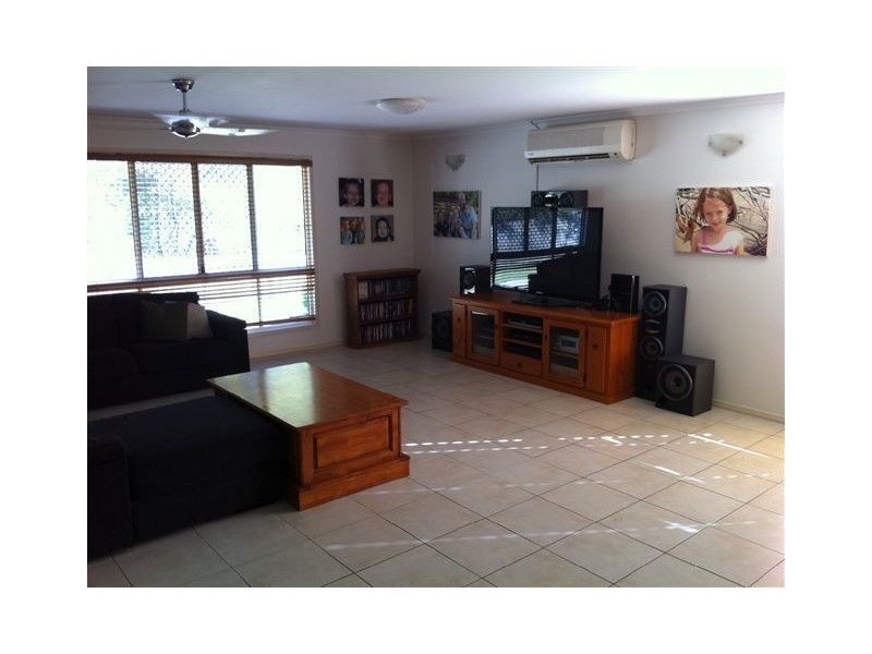 25 Kelvin Grove Street, Tinana QLD 4650