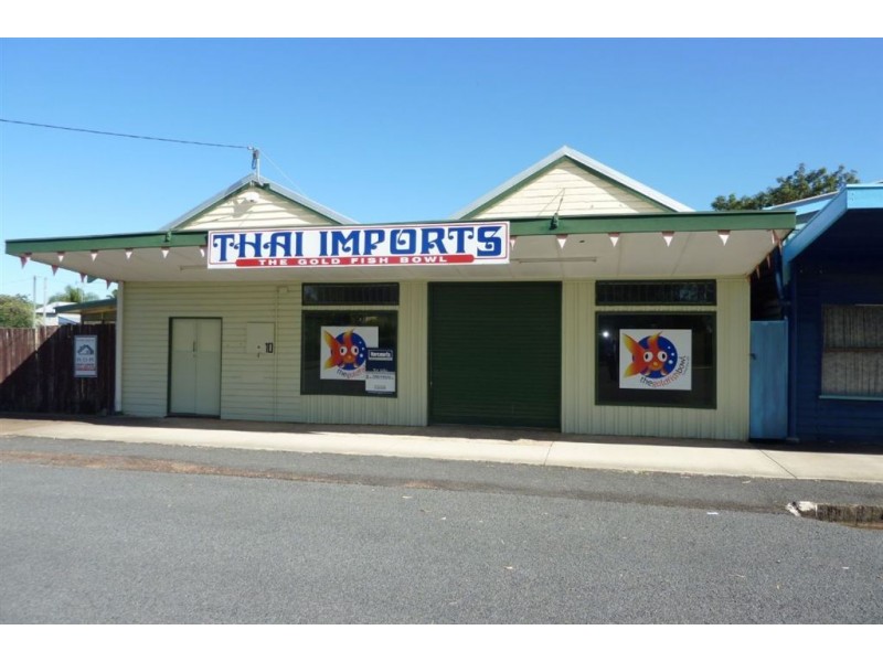 10 Robertson Street, Torbanlea QLD 4662