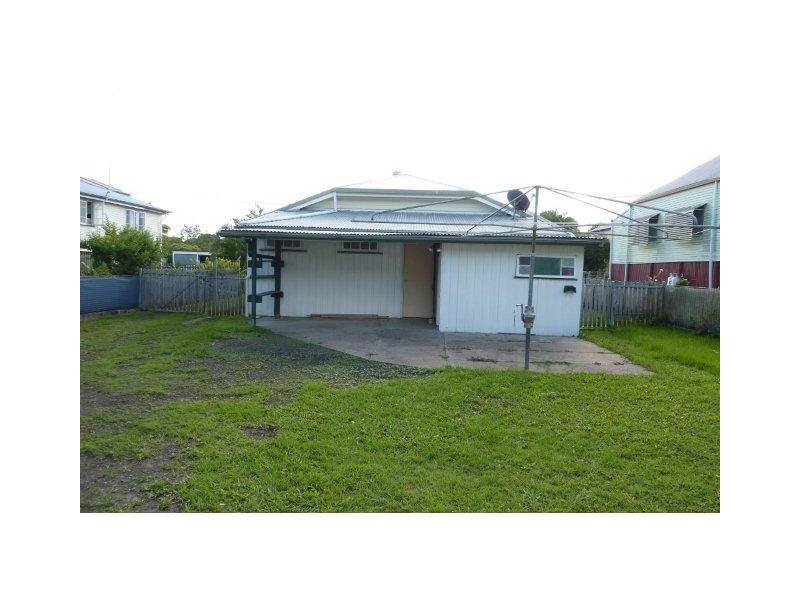 35 Ferry Lane, Maryborough QLD 4650