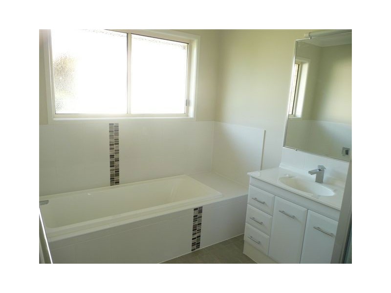 5 Hunter Street, Maryborough QLD 4650