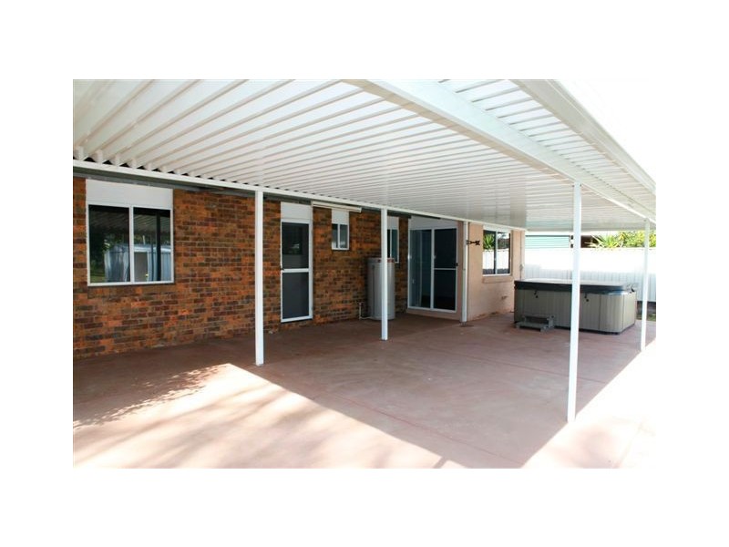 20 Gladstone Street, Maryborough West QLD 4650