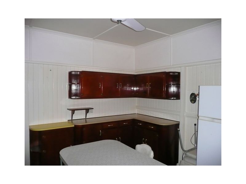 8 Mouquet Lane, Maryborough QLD 4650