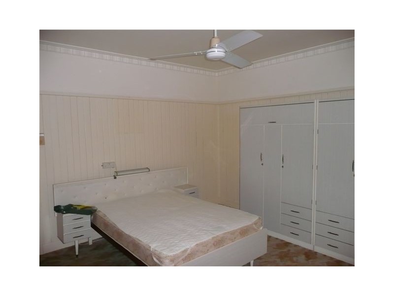 8 Mouquet Lane, Maryborough QLD 4650