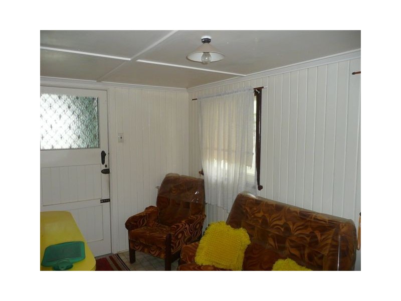 8 Mouquet Lane, Maryborough QLD 4650