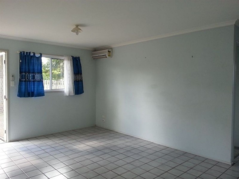 1/27 Tiaro St, Tiaro QLD 4650