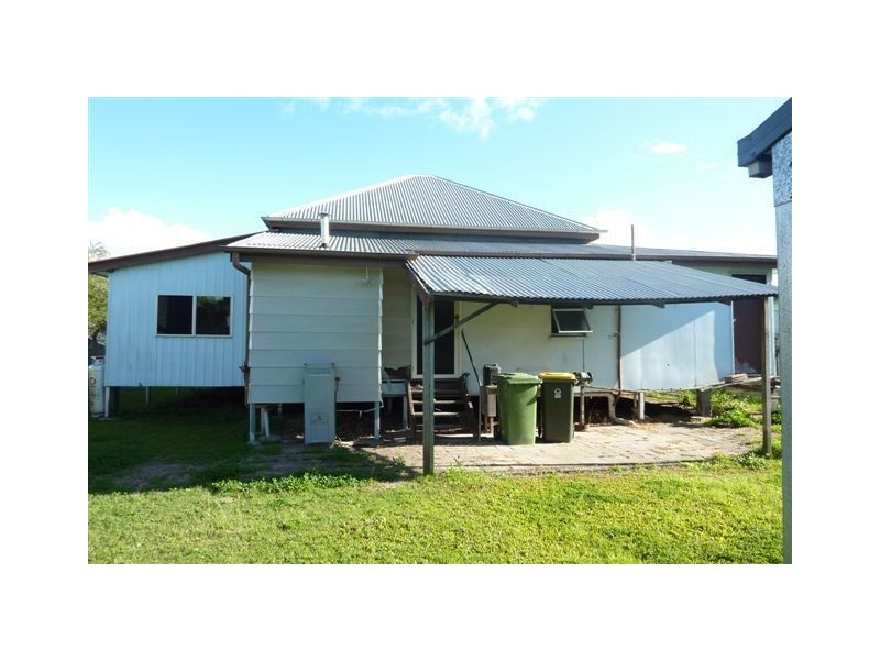 9 Scott Street, Maryborough QLD 4650