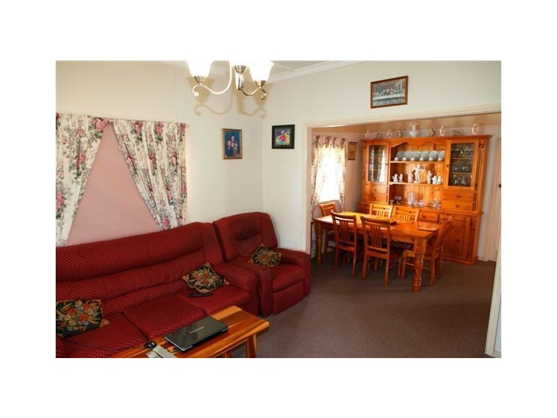 2 James Street, Maryborough QLD 4650