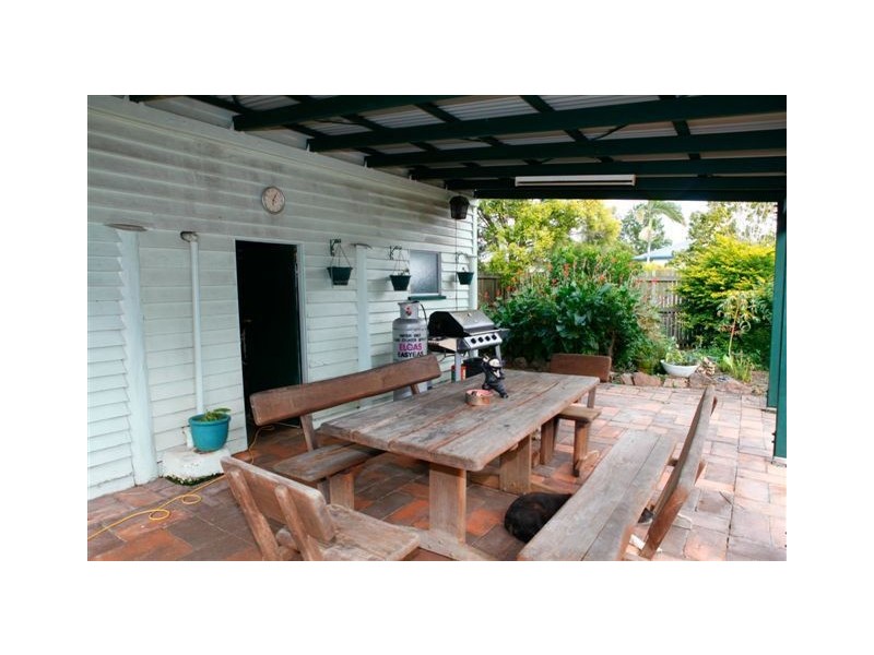 2 James Street, Maryborough QLD 4650