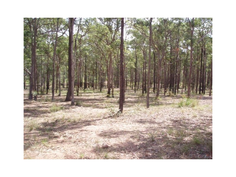 108 Nangarin Road, Oakhurst QLD 4650