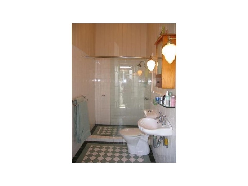 89 Fort Street, Maryborough QLD 4650