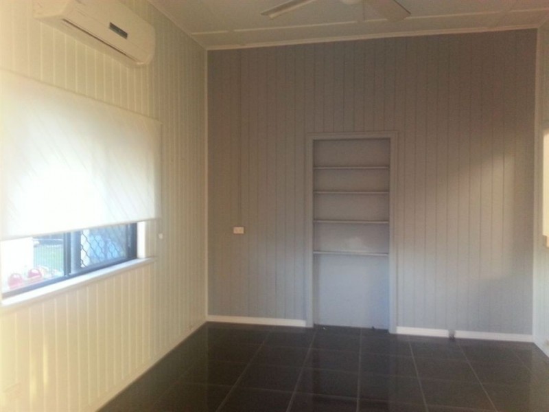 5 Charles Street, Maryborough QLD 4650