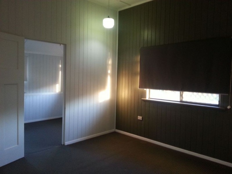 5 Charles Street, Maryborough QLD 4650