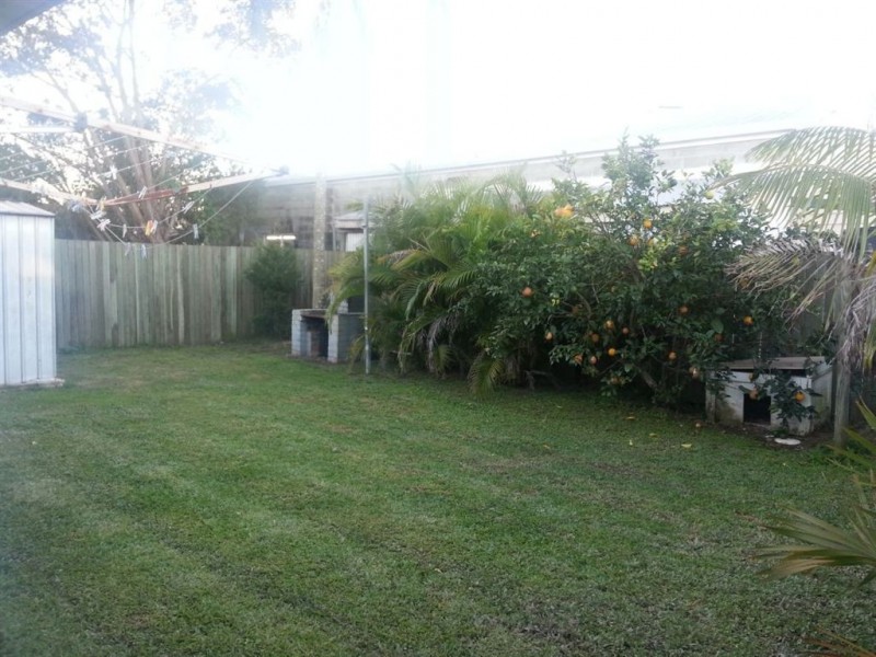 5 Charles Street, Maryborough QLD 4650