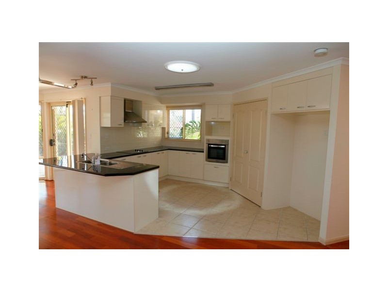 58 Loretto Drive, Oakhurst QLD 4650