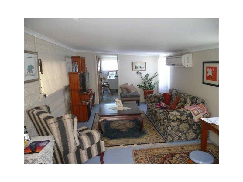 4 Gaynor Street, Maryborough QLD 4650