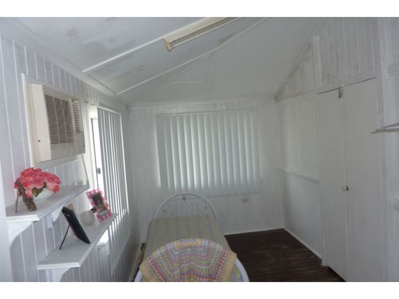 15 Nuneaton Street, Maryborough QLD 4650