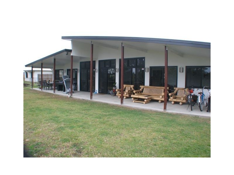 16 Franklin Close, Tinana QLD 4650