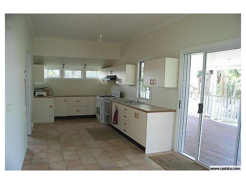 35 Churchill Street, Maryborough QLD 4650