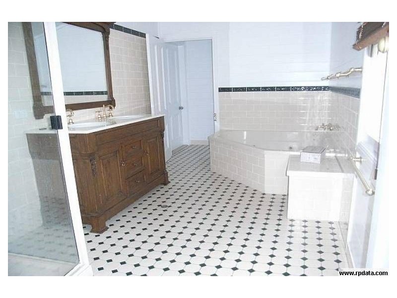 35 Churchill Street, Maryborough QLD 4650