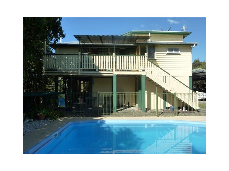 10 Demaine Street, Maryborough QLD 4650