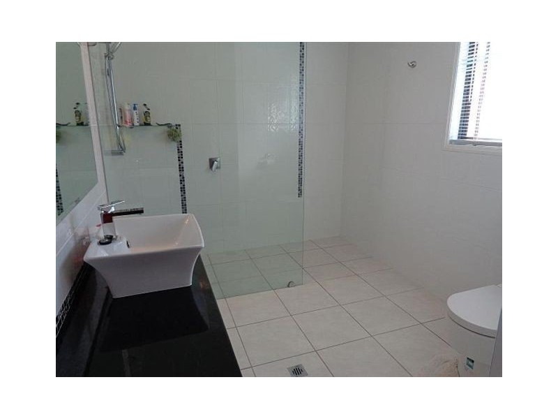 22 Chelsea Court, Tinana QLD 4650