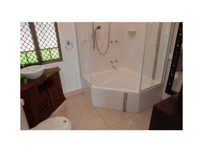 292 Pallas Street, Maryborough QLD 4650