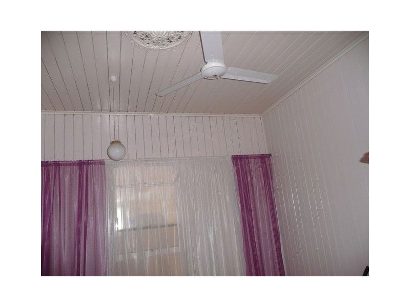 11 Ariadne Street, Maryborough QLD 4650