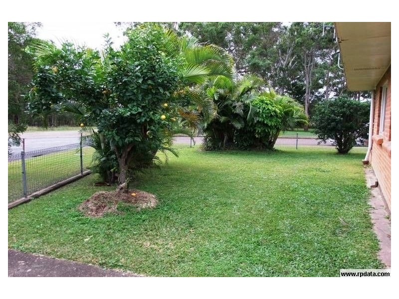 110 Boys Ave, Maryborough QLD 4650